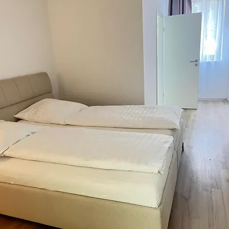 24 S 3* Ανόβερο